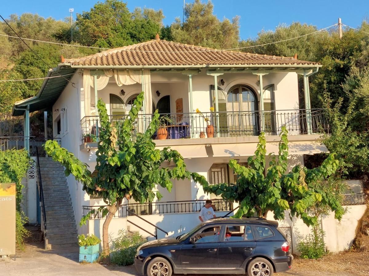 Porto Katsiki-Home Atháni Kültér fotó